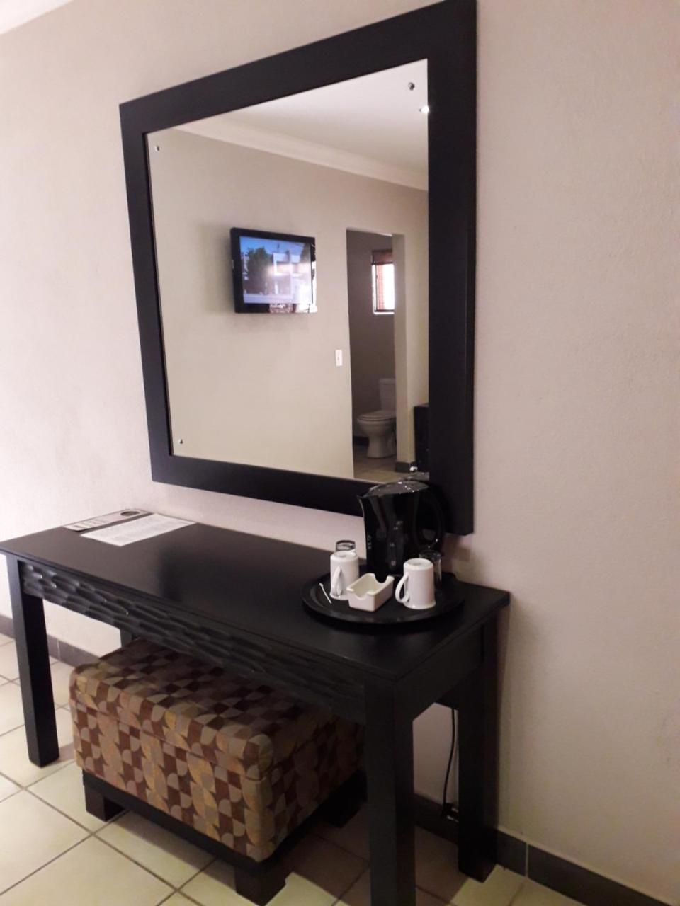 נלספרויט Coyotes Hotel & Conference Centre מראה חיצוני תמונה