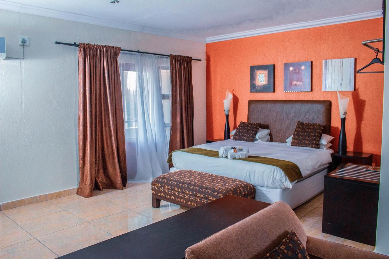 נלספרויט Coyotes Hotel & Conference Centre מראה חיצוני תמונה