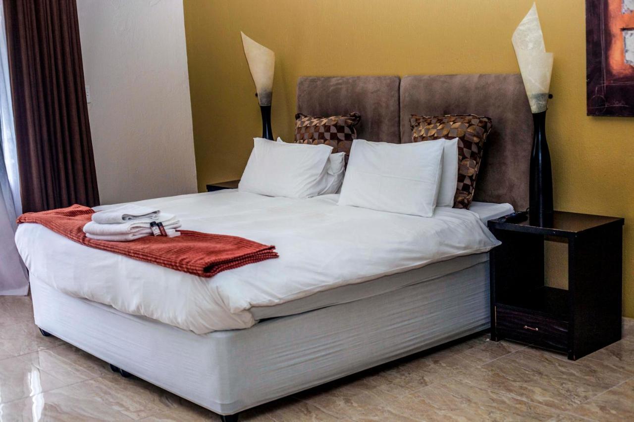 נלספרויט Coyotes Hotel & Conference Centre מראה חיצוני תמונה